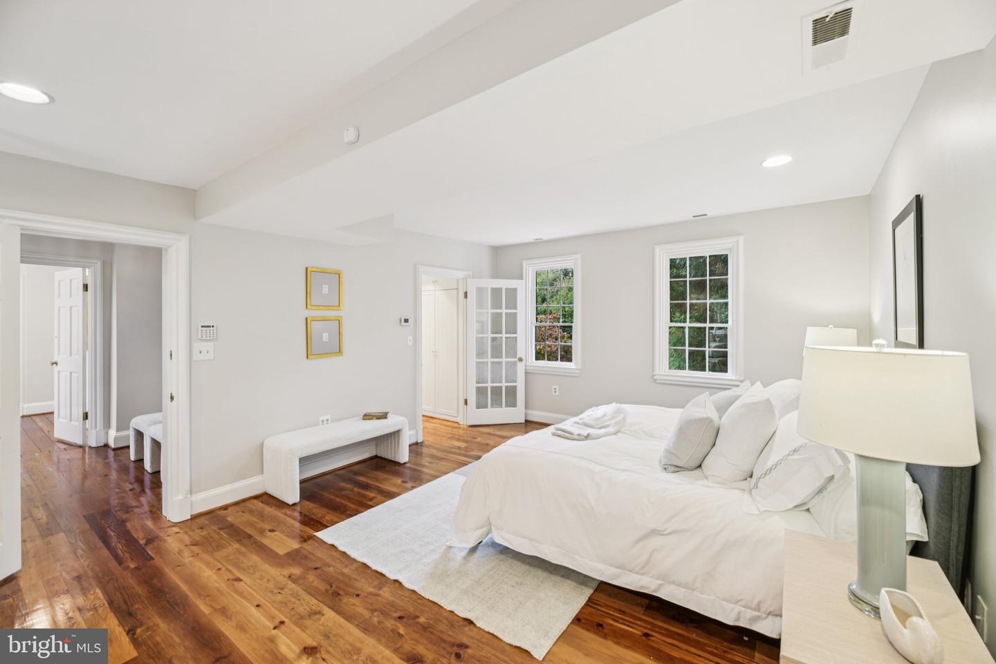 1545 35TH ST NW, WASHINGTON, District Of Columbia 20007, 6 Bedrooms Bedrooms, ,4 BathroomsBathrooms,Residential,For sale,1545 35TH ST NW,DCDC2226266 MLS # DCDC2226266