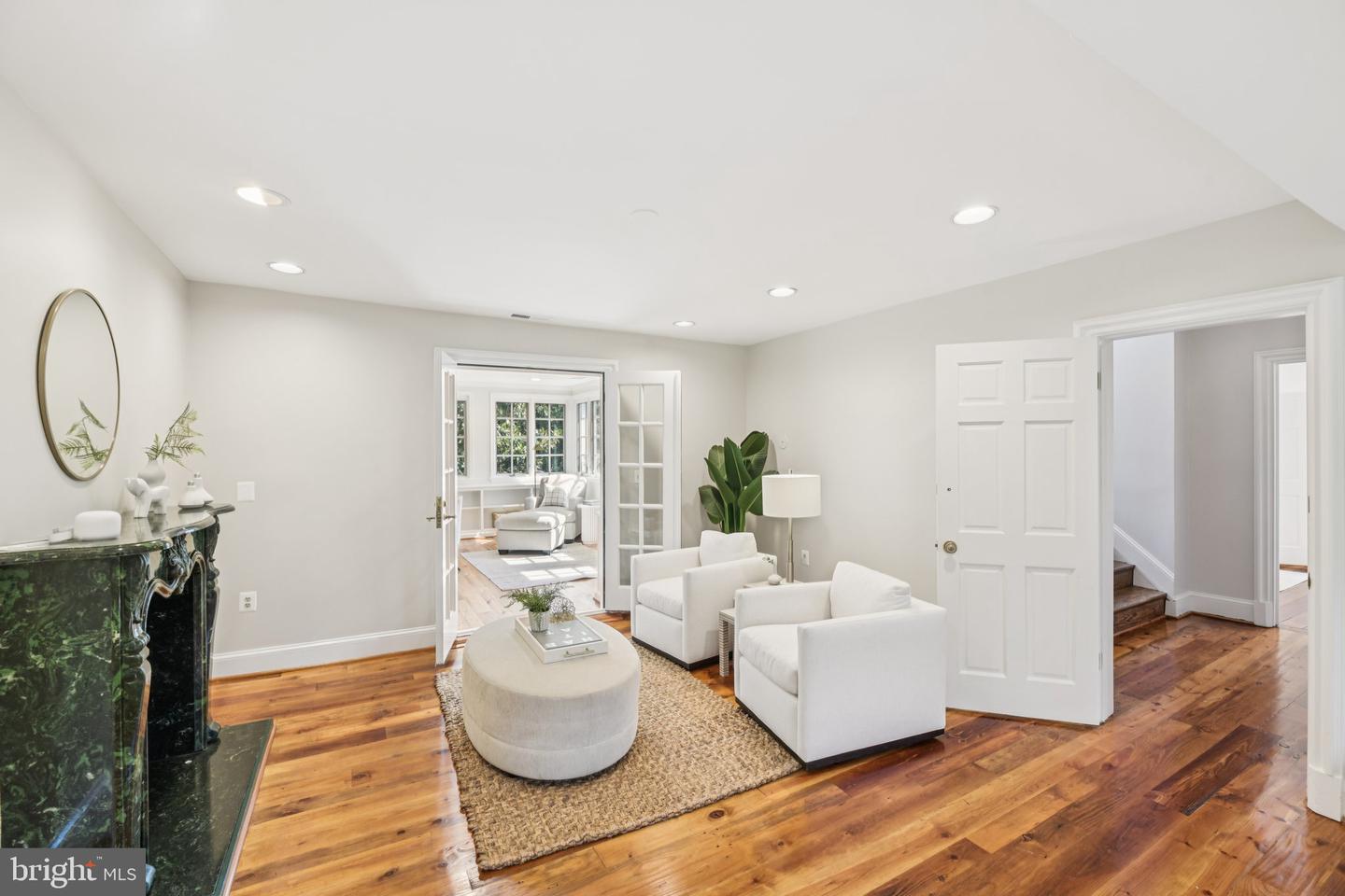 1545 35TH ST NW, WASHINGTON, District Of Columbia 20007, 6 Bedrooms Bedrooms, ,4 BathroomsBathrooms,Residential,For sale,1545 35TH ST NW,DCDC2226266 MLS # DCDC2226266