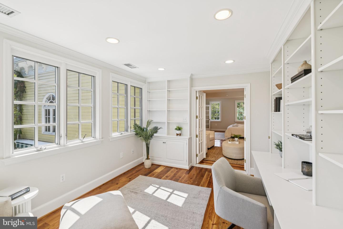 1545 35TH ST NW, WASHINGTON, District Of Columbia 20007, 6 Bedrooms Bedrooms, ,4 BathroomsBathrooms,Residential,For sale,1545 35TH ST NW,DCDC2226266 MLS # DCDC2226266