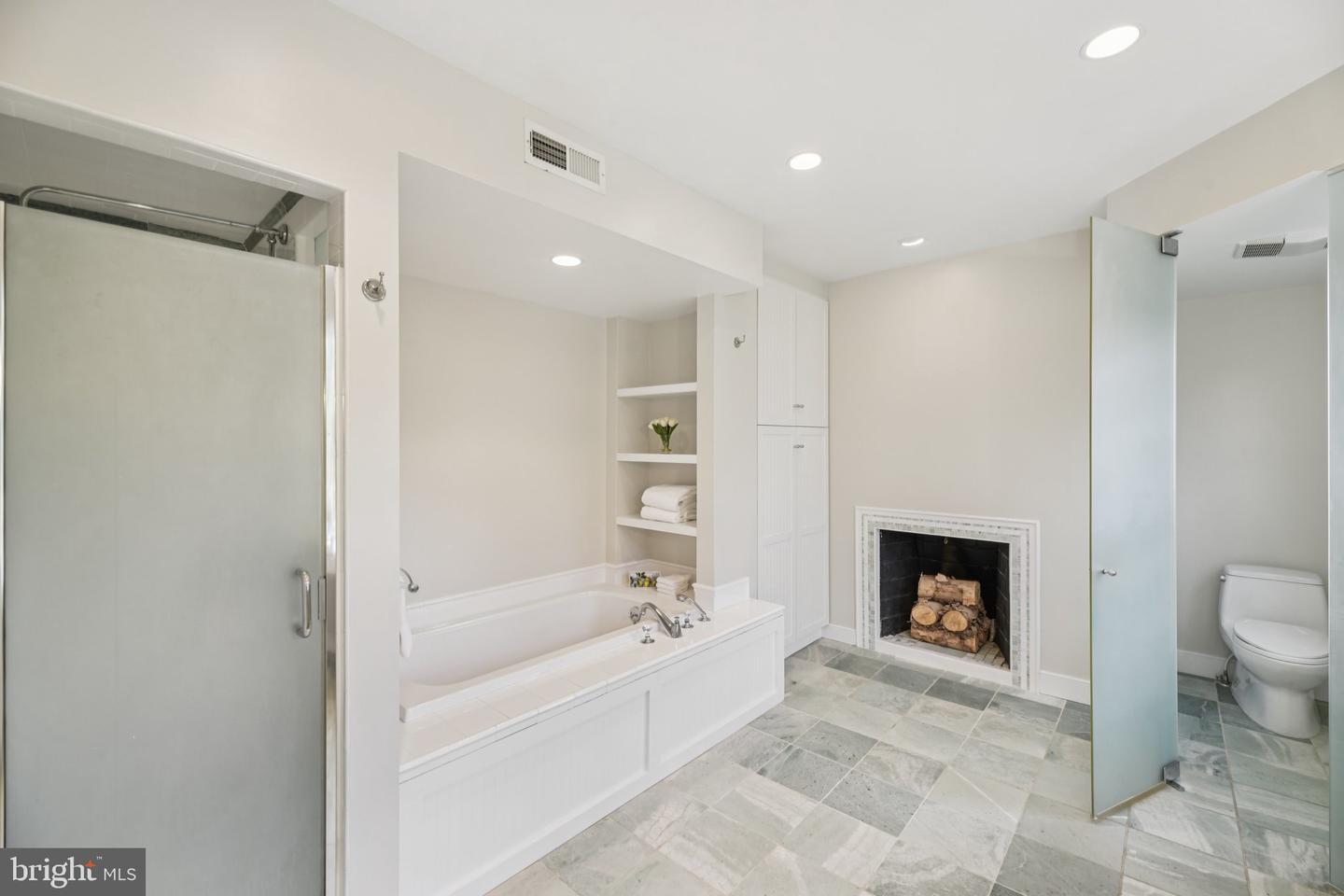 1545 35TH ST NW, WASHINGTON, District Of Columbia 20007, 6 Bedrooms Bedrooms, ,4 BathroomsBathrooms,Residential,For sale,1545 35TH ST NW,DCDC2226266 MLS # DCDC2226266