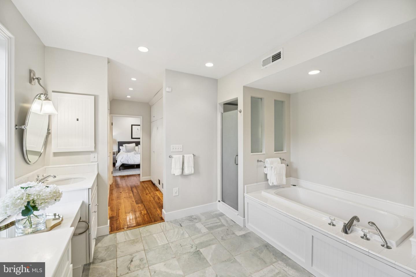 1545 35TH ST NW, WASHINGTON, District Of Columbia 20007, 6 Bedrooms Bedrooms, ,4 BathroomsBathrooms,Residential,For sale,1545 35TH ST NW,DCDC2226266 MLS # DCDC2226266