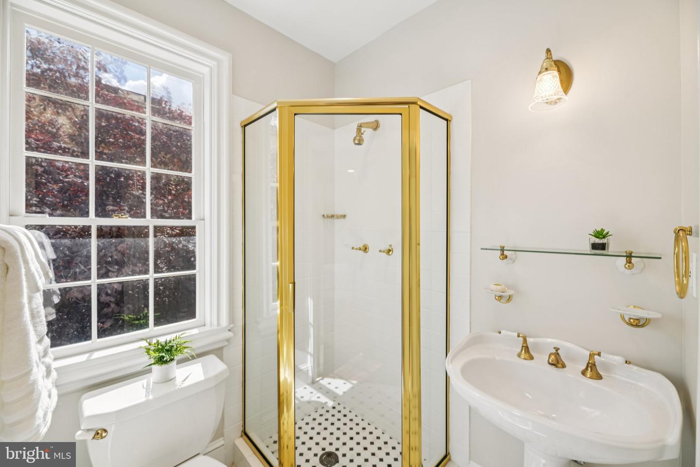1545 35TH ST NW, WASHINGTON, District Of Columbia 20007, 6 Bedrooms Bedrooms, ,4 BathroomsBathrooms,Residential,For sale,1545 35TH ST NW,DCDC2226266 MLS # DCDC2226266