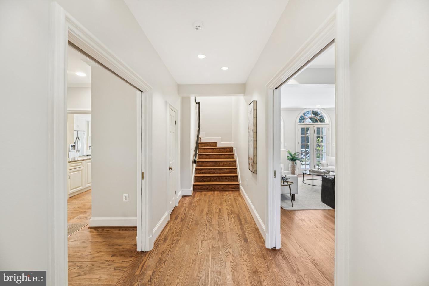 1545 35TH ST NW, WASHINGTON, District Of Columbia 20007, 6 Bedrooms Bedrooms, ,4 BathroomsBathrooms,Residential,For sale,1545 35TH ST NW,DCDC2226266 MLS # DCDC2226266