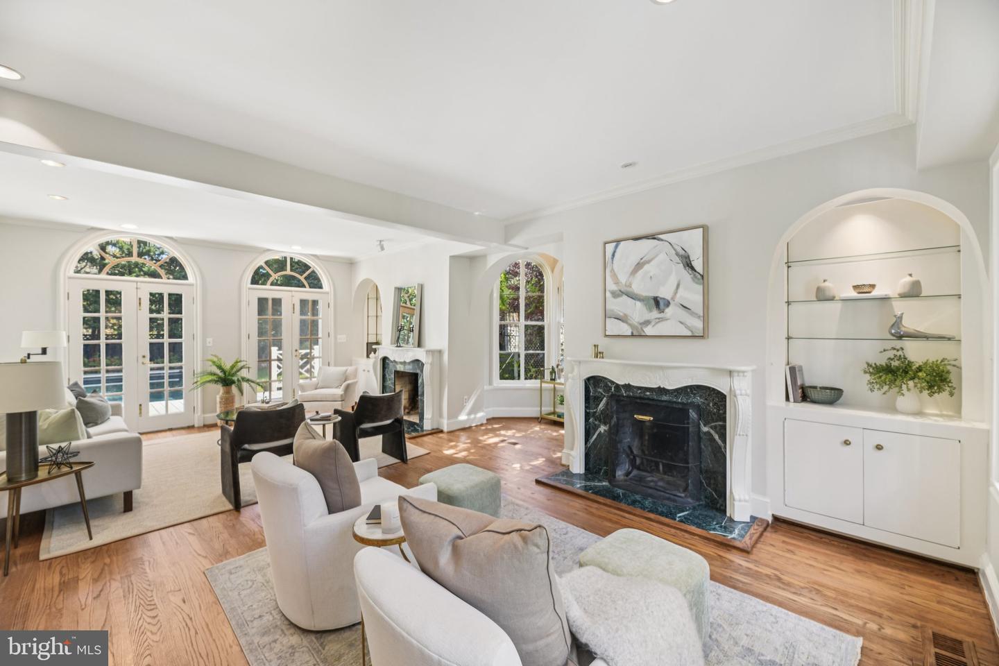 1545 35TH ST NW, WASHINGTON, District Of Columbia 20007, 6 Bedrooms Bedrooms, ,4 BathroomsBathrooms,Residential,For sale,1545 35TH ST NW,DCDC2226266 MLS # DCDC2226266