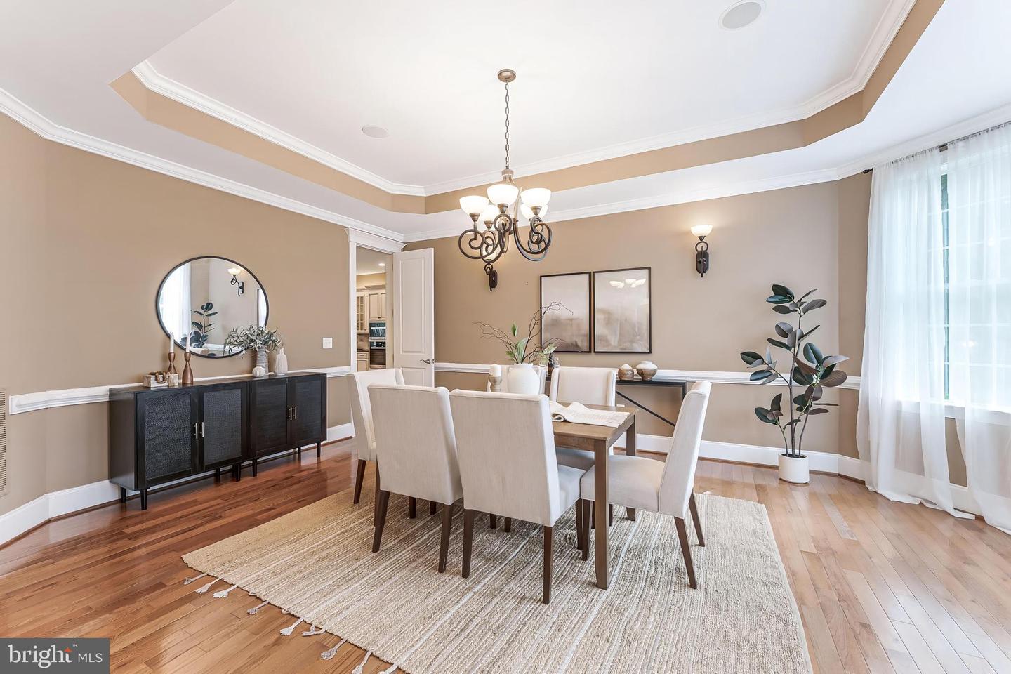 829 GOLDEN ARROW ST, GREAT FALLS, Virginia 22066, 6 Bedrooms Bedrooms, ,6 BathroomsBathrooms,Residential,For sale,829 GOLDEN ARROW ST,VAFX2273992 MLS # VAFX2273992