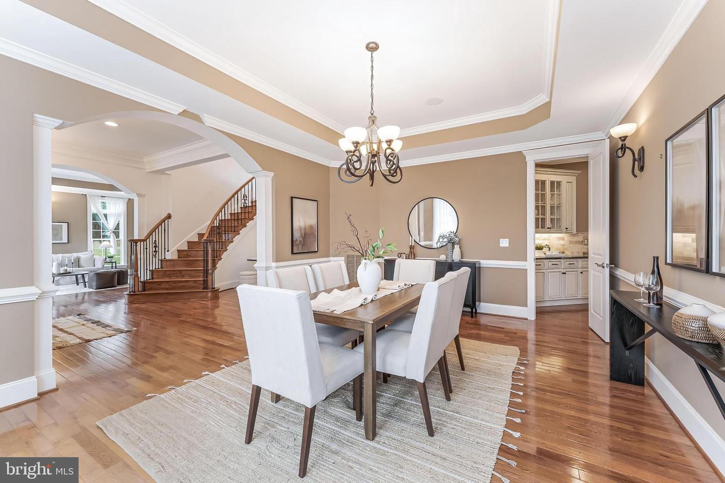829 GOLDEN ARROW ST, GREAT FALLS, Virginia 22066, 6 Bedrooms Bedrooms, ,6 BathroomsBathrooms,Residential,For sale,829 GOLDEN ARROW ST,VAFX2273992 MLS # VAFX2273992