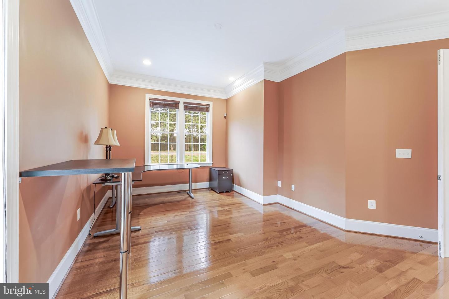 829 GOLDEN ARROW ST, GREAT FALLS, Virginia 22066, 6 Bedrooms Bedrooms, ,6 BathroomsBathrooms,Residential,For sale,829 GOLDEN ARROW ST,VAFX2273992 MLS # VAFX2273992