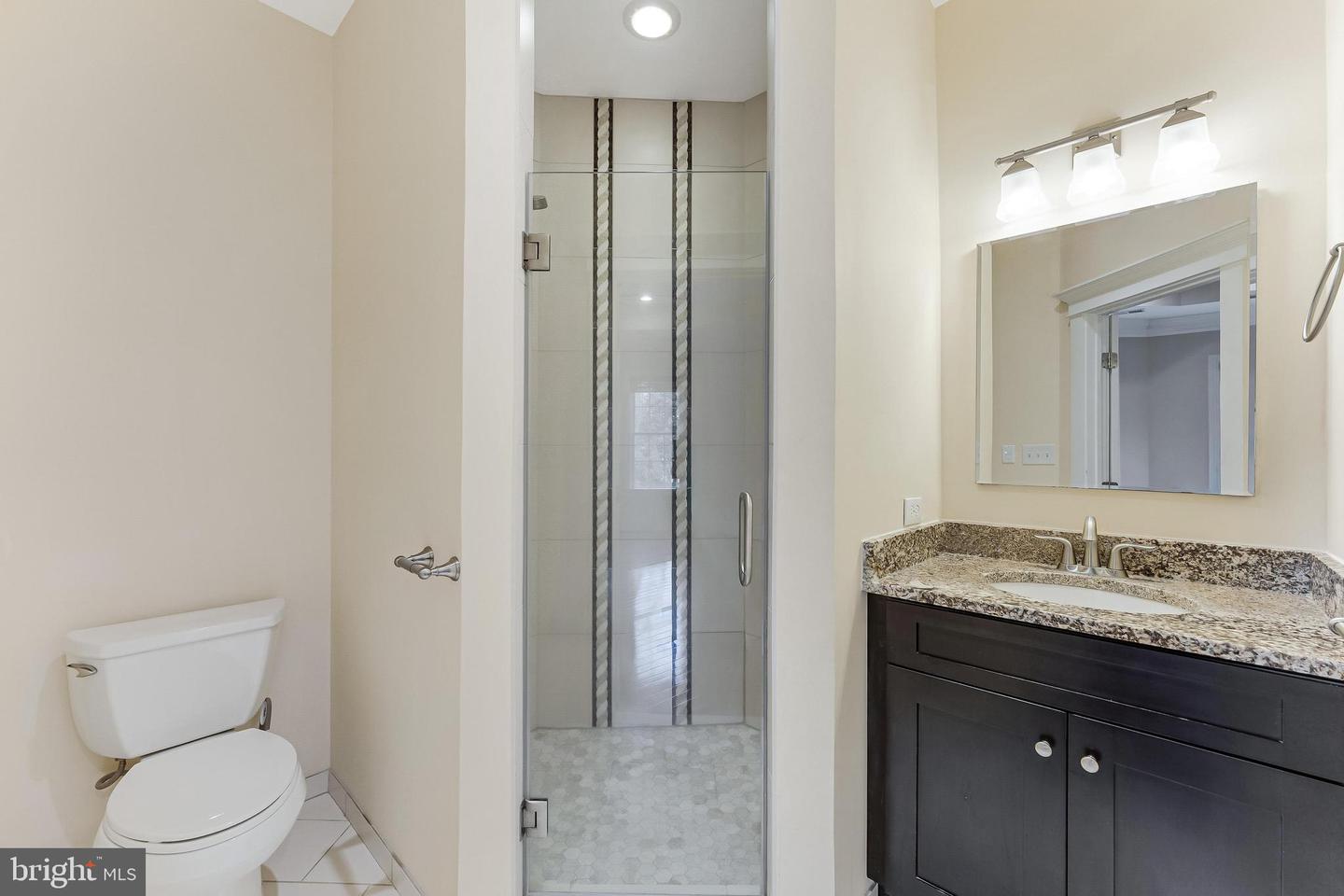 829 GOLDEN ARROW ST, GREAT FALLS, Virginia 22066, 6 Bedrooms Bedrooms, ,6 BathroomsBathrooms,Residential,For sale,829 GOLDEN ARROW ST,VAFX2273992 MLS # VAFX2273992