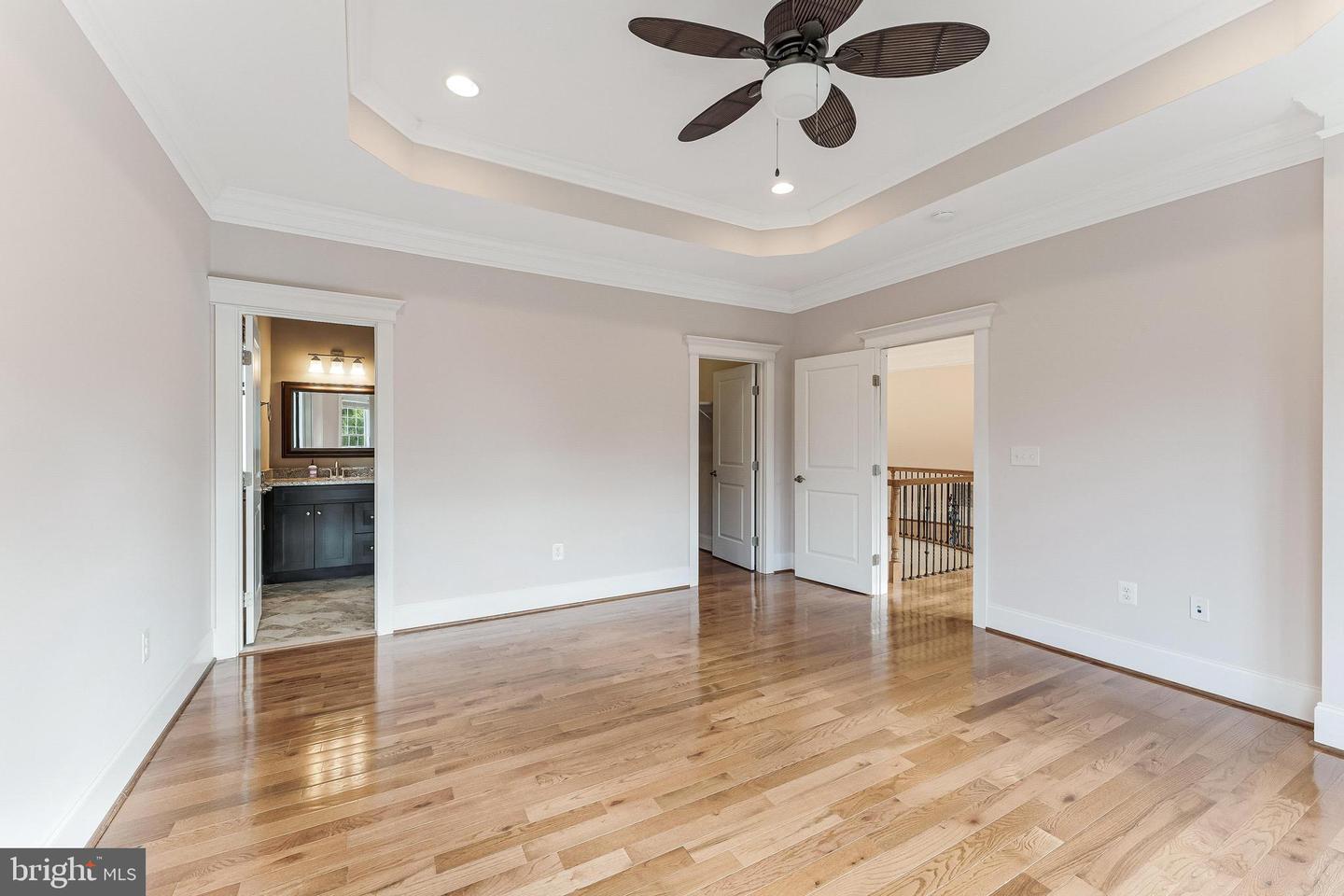 829 GOLDEN ARROW ST, GREAT FALLS, Virginia 22066, 6 Bedrooms Bedrooms, ,6 BathroomsBathrooms,Residential,For sale,829 GOLDEN ARROW ST,VAFX2273992 MLS # VAFX2273992