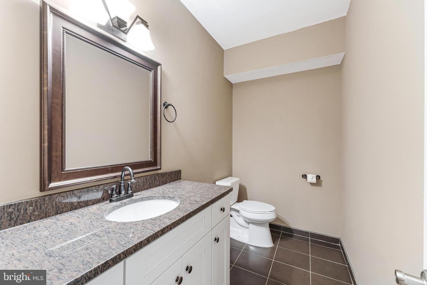 829 GOLDEN ARROW ST, GREAT FALLS, Virginia 22066, 6 Bedrooms Bedrooms, ,6 BathroomsBathrooms,Residential,For sale,829 GOLDEN ARROW ST,VAFX2273992 MLS # VAFX2273992