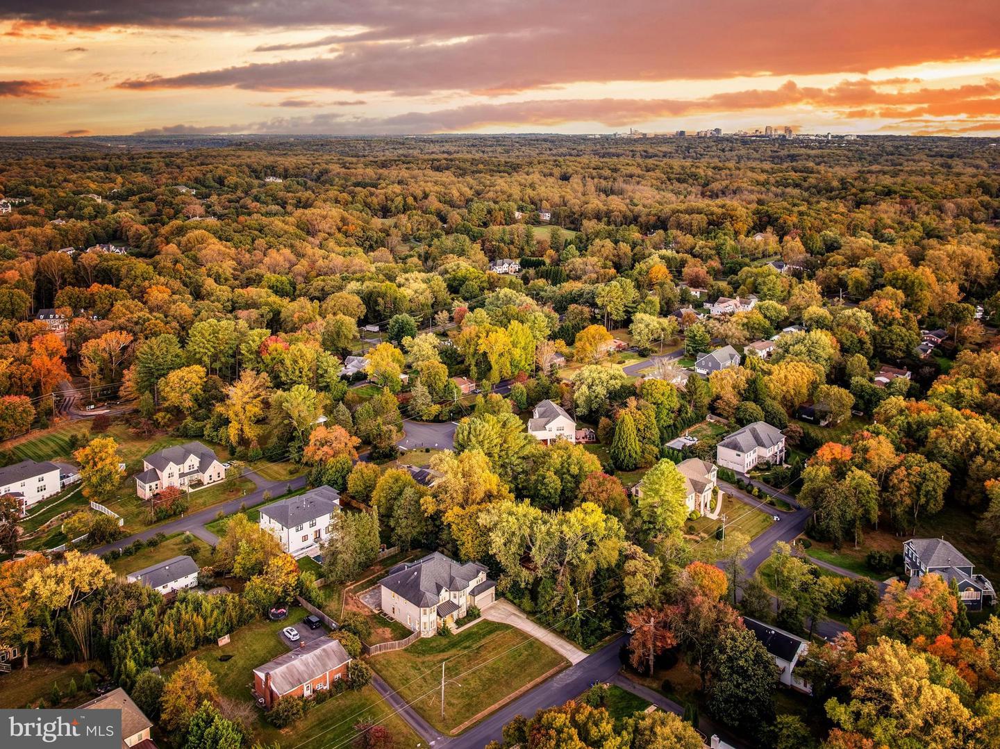 829 GOLDEN ARROW ST, GREAT FALLS, Virginia 22066, 6 Bedrooms Bedrooms, ,6 BathroomsBathrooms,Residential,For sale,829 GOLDEN ARROW ST,VAFX2273992 MLS # VAFX2273992 829 GOLDEN ARROW ST, GREAT FALLS, Virginia 22066, 6 Bedrooms Bedrooms, ,6 BathroomsBathrooms,Residential,For sale,829 GOLDEN ARROW ST,VAFX2273992 MLS # VAFX2273992