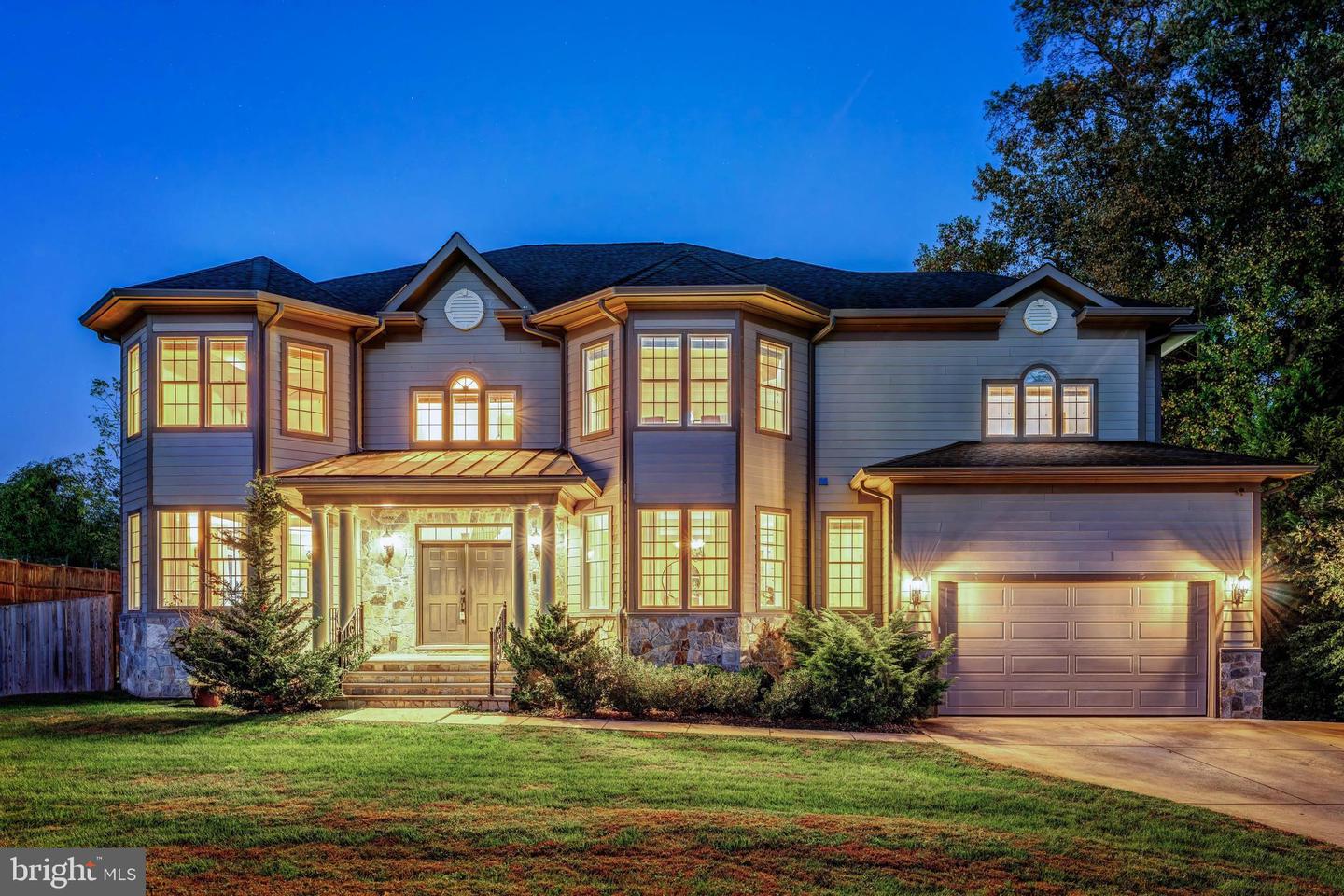 829 GOLDEN ARROW ST, GREAT FALLS, Virginia 22066, 6 Bedrooms Bedrooms, ,6 BathroomsBathrooms,Residential,For sale,829 GOLDEN ARROW ST,VAFX2273992 MLS # VAFX2273992 829 GOLDEN ARROW ST, GREAT FALLS, Virginia 22066, 6 Bedrooms Bedrooms, ,6 BathroomsBathrooms,Residential,For sale,829 GOLDEN ARROW ST,VAFX2273992 MLS # VAFX2273992