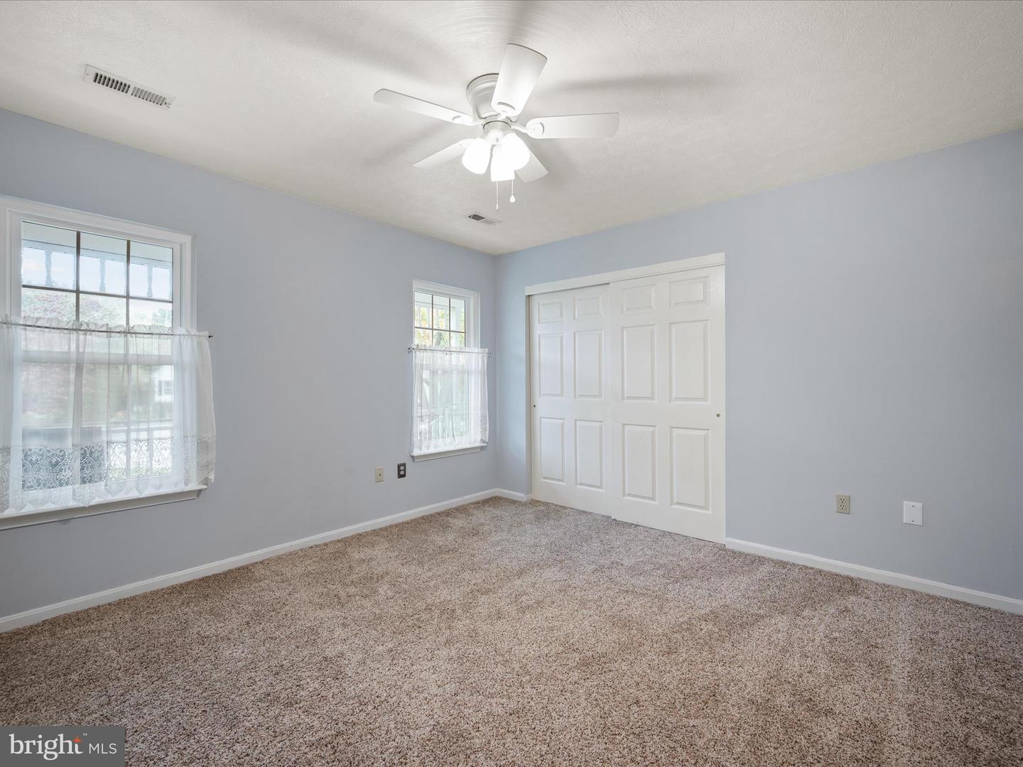 112 JEFFERSON CT, STEPHENS CITY, Virginia 22655, 3 Bedrooms Bedrooms, ,2 BathroomsBathrooms,Residential,For sale,112 JEFFERSON CT,VAFV2037352 MLS # VAFV2037352
