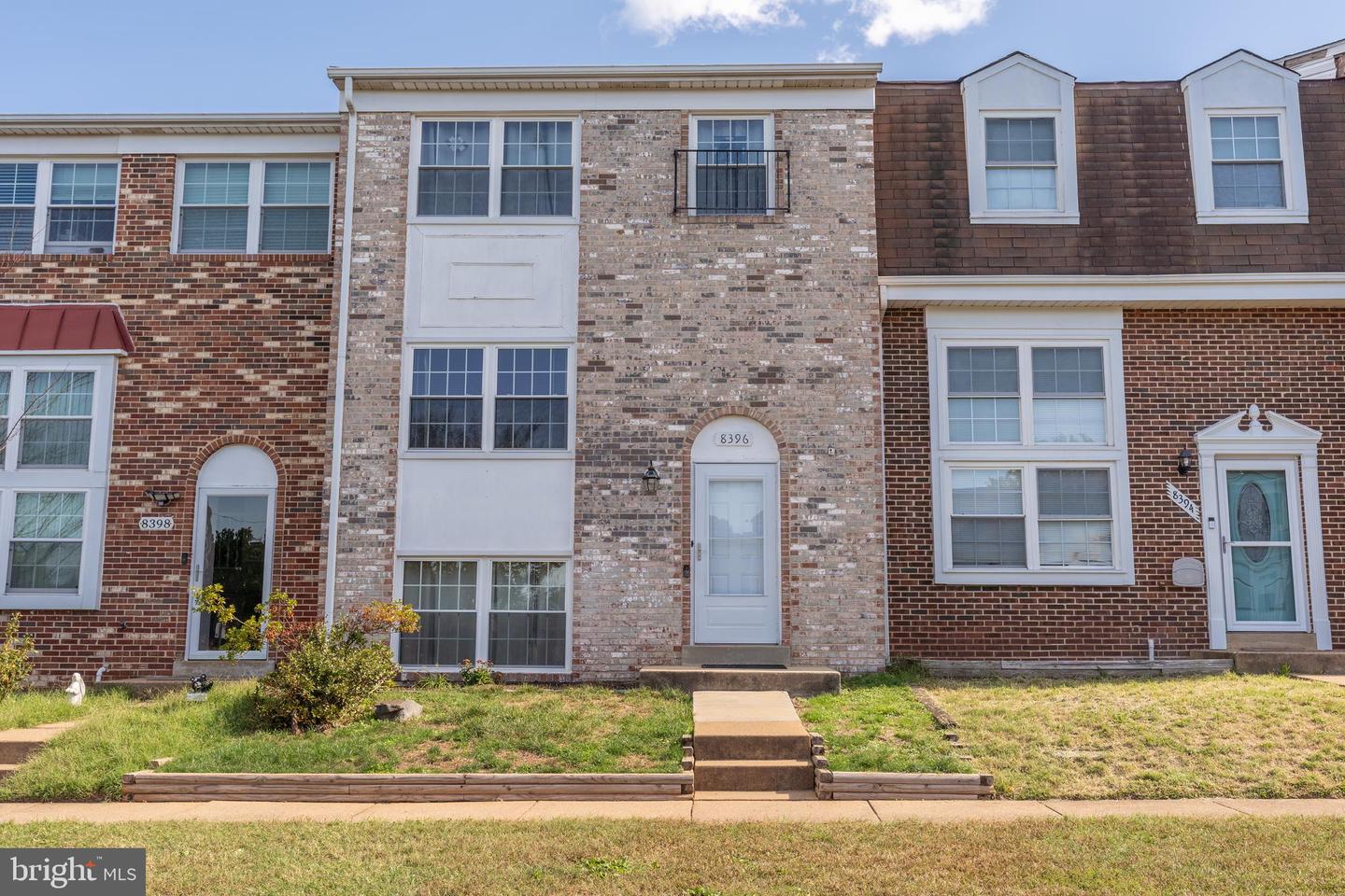 8396 WOODLINE CT, MANASSAS, Virginia 20110, 4 Bedrooms Bedrooms, ,2 BathroomsBathrooms,Residential,For sale,8396 WOODLINE CT,VAMN2009492 MLS # VAMN2009492