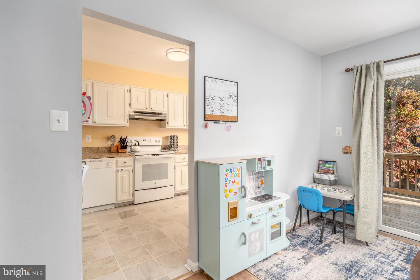 8396 WOODLINE CT, MANASSAS, Virginia 20110, 4 Bedrooms Bedrooms, ,2 BathroomsBathrooms,Residential,For sale,8396 WOODLINE CT,VAMN2009492 MLS # VAMN2009492