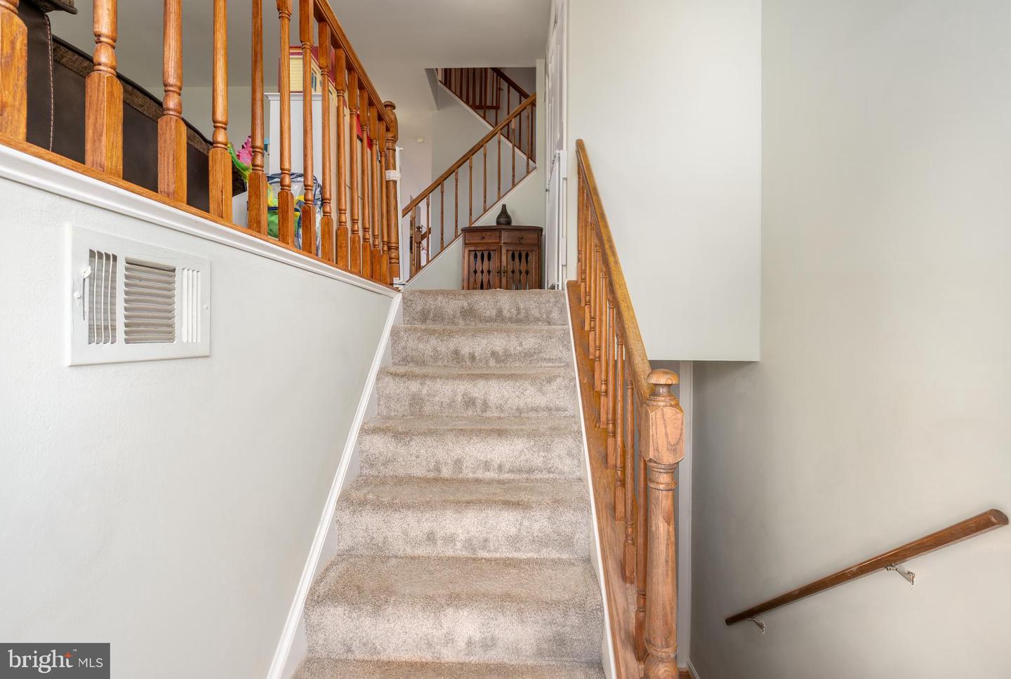 8396 WOODLINE CT, MANASSAS, Virginia 20110, 4 Bedrooms Bedrooms, ,2 BathroomsBathrooms,Residential,For sale,8396 WOODLINE CT,VAMN2009492 MLS # VAMN2009492