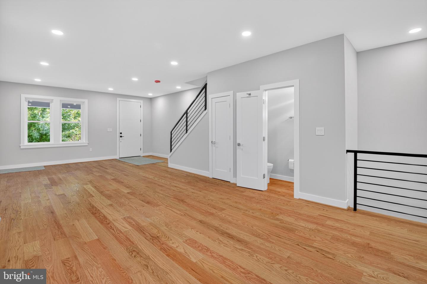 3712 13TH ST NW, WASHINGTON, District Of Columbia 20010, 4 Bedrooms Bedrooms, 9 Rooms Rooms,3 BathroomsBathrooms,Residential,For sale,3712 13TH ST NW,DCDC2226958 MLS # DCDC2226958
