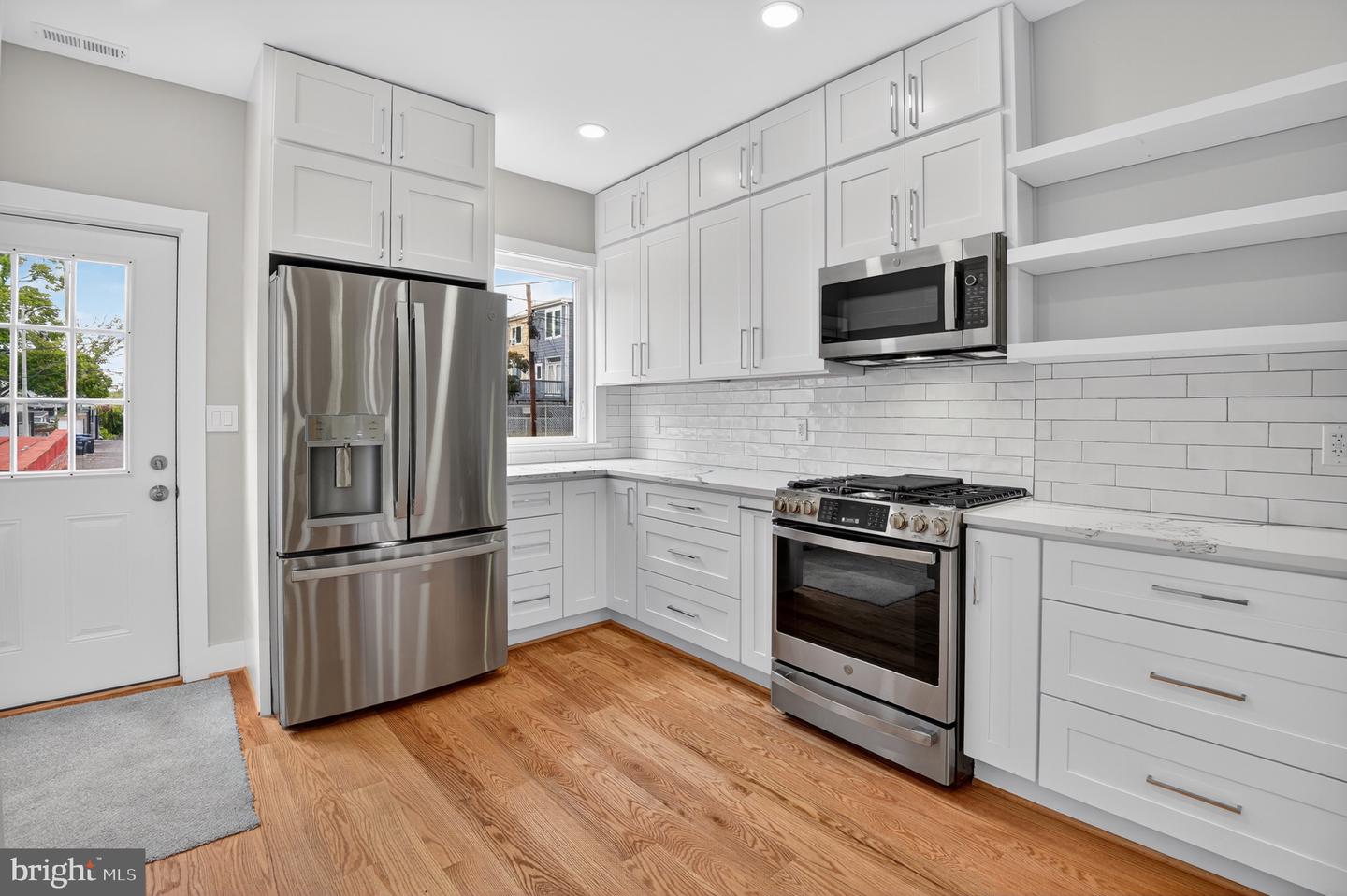 3712 13TH ST NW, WASHINGTON, District Of Columbia 20010, 4 Bedrooms Bedrooms, 9 Rooms Rooms,3 BathroomsBathrooms,Residential,For sale,3712 13TH ST NW,DCDC2226958 MLS # DCDC2226958