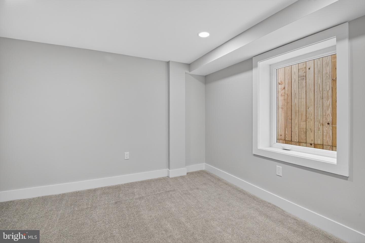 3712 13TH ST NW, WASHINGTON, District Of Columbia 20010, 4 Bedrooms Bedrooms, 9 Rooms Rooms,3 BathroomsBathrooms,Residential,For sale,3712 13TH ST NW,DCDC2226958 MLS # DCDC2226958