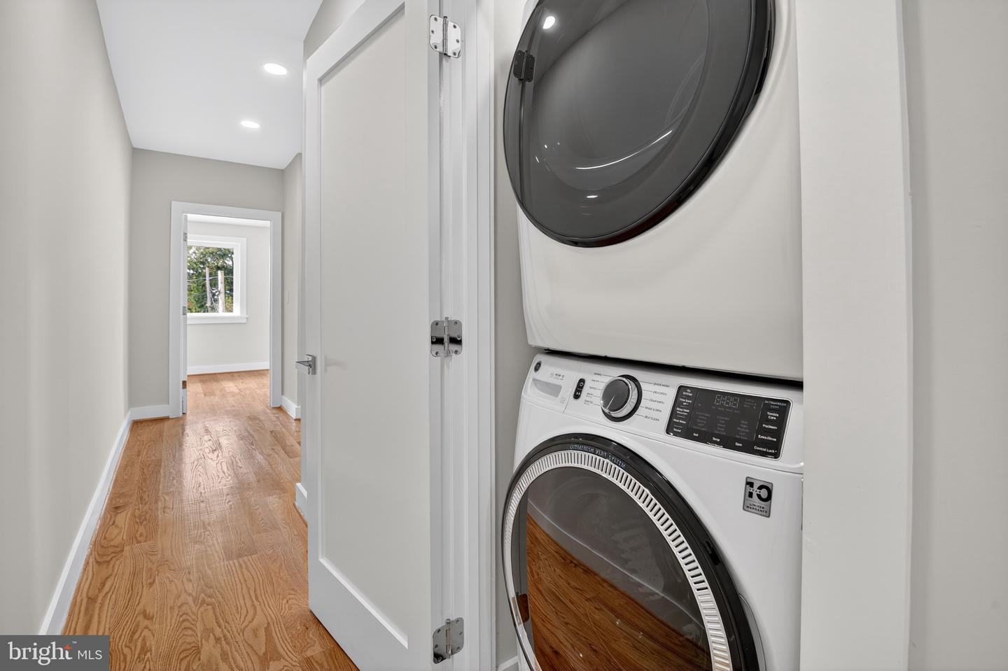 3712 13TH ST NW, WASHINGTON, District Of Columbia 20010, 4 Bedrooms Bedrooms, 9 Rooms Rooms,3 BathroomsBathrooms,Residential,For sale,3712 13TH ST NW,DCDC2226958 MLS # DCDC2226958