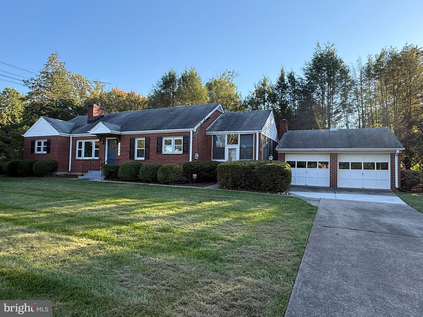 3000 JAMES ST, FAIRFAX, Virginia 22031, 3 Bedrooms Bedrooms, ,2 BathroomsBathrooms,Residential,For sale,3000 JAMES ST,VAFX2274340 MLS # VAFX2274340