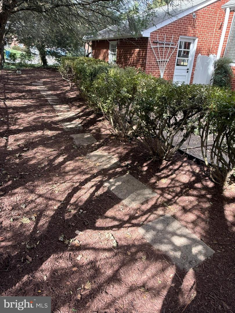 3000 JAMES ST, FAIRFAX, Virginia 22031, 3 Bedrooms Bedrooms, ,2 BathroomsBathrooms,Residential,For sale,3000 JAMES ST,VAFX2274340 MLS # VAFX2274340