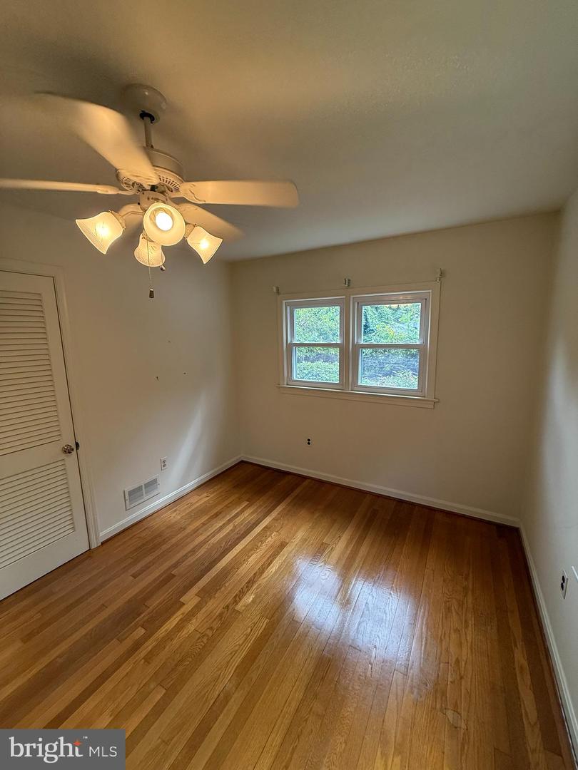 3000 JAMES ST, FAIRFAX, Virginia 22031, 3 Bedrooms Bedrooms, ,2 BathroomsBathrooms,Residential,For sale,3000 JAMES ST,VAFX2274340 MLS # VAFX2274340