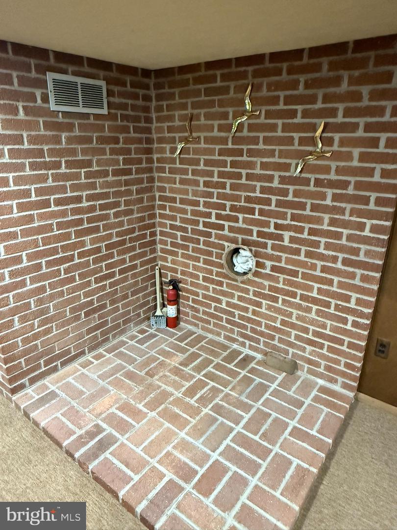 3000 JAMES ST, FAIRFAX, Virginia 22031, 3 Bedrooms Bedrooms, ,2 BathroomsBathrooms,Residential,For sale,3000 JAMES ST,VAFX2274340 MLS # VAFX2274340