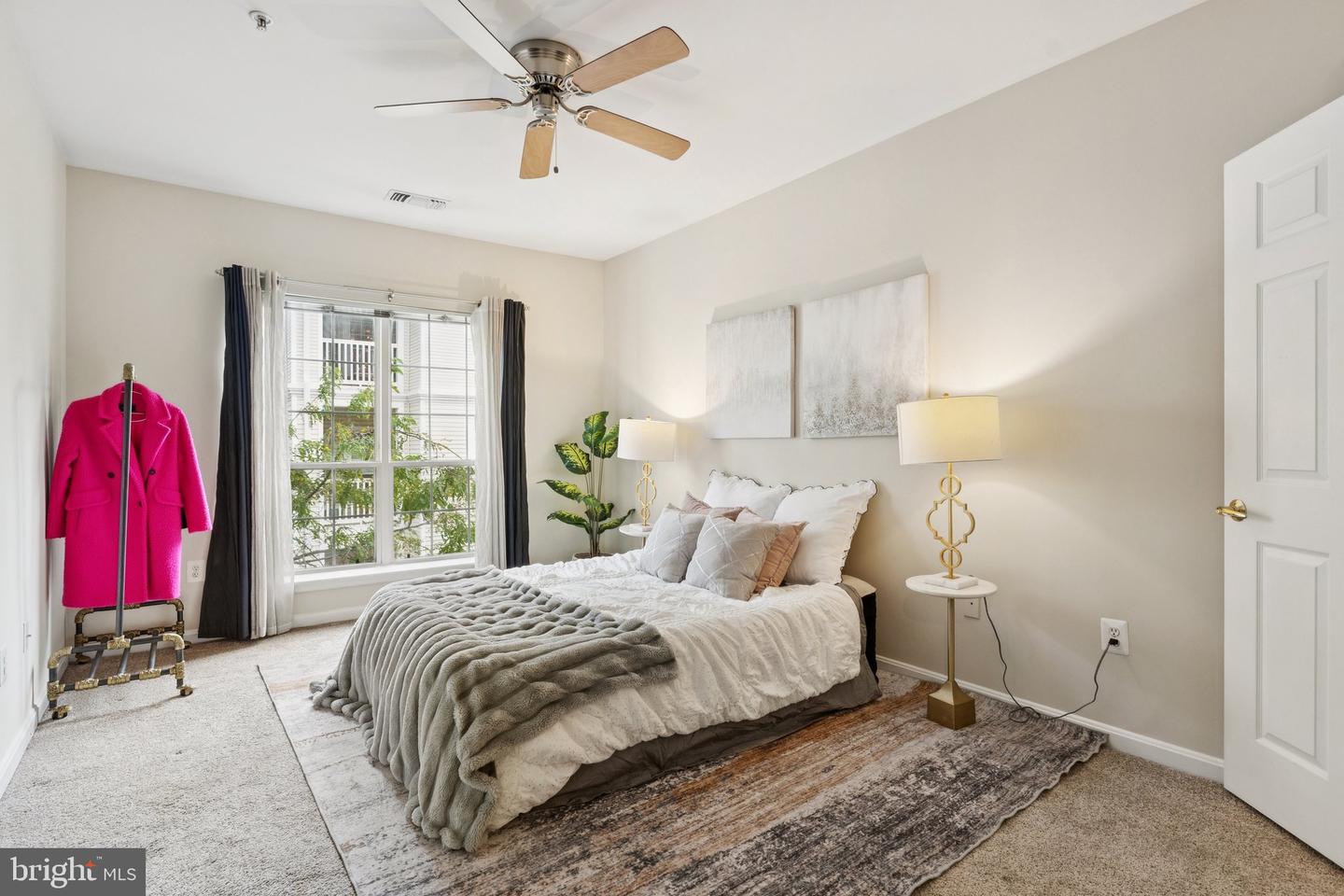 4561 STRUTFIELD LN #3305, ALEXANDRIA, Virginia 22311, 2 Bedrooms Bedrooms, ,1 BathroomBathrooms,Residential,For sale,4561 STRUTFIELD LN #3305,VAAX2050840 MLS # VAAX2050840