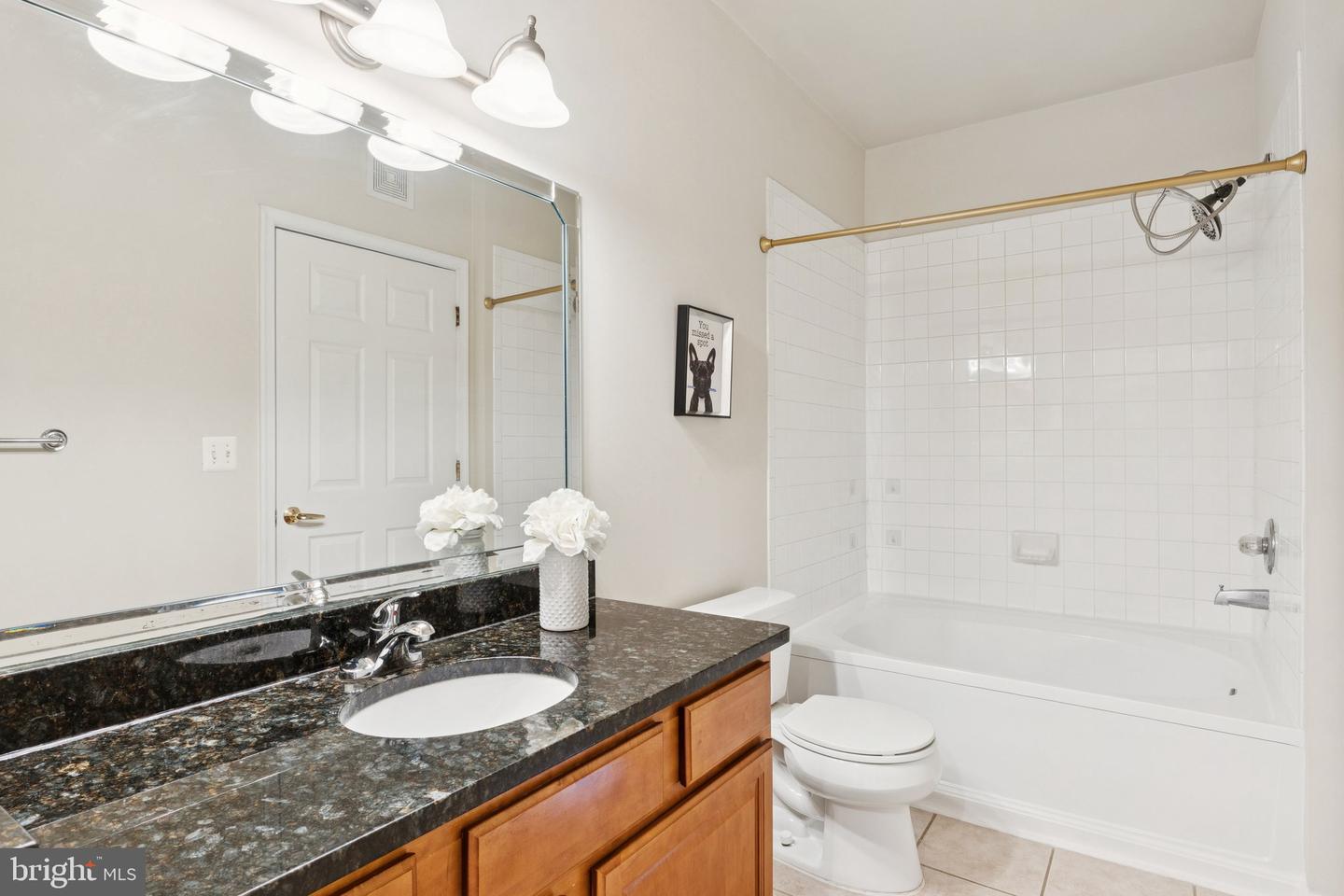4561 STRUTFIELD LN #3305, ALEXANDRIA, Virginia 22311, 2 Bedrooms Bedrooms, ,1 BathroomBathrooms,Residential,For sale,4561 STRUTFIELD LN #3305,VAAX2050840 MLS # VAAX2050840