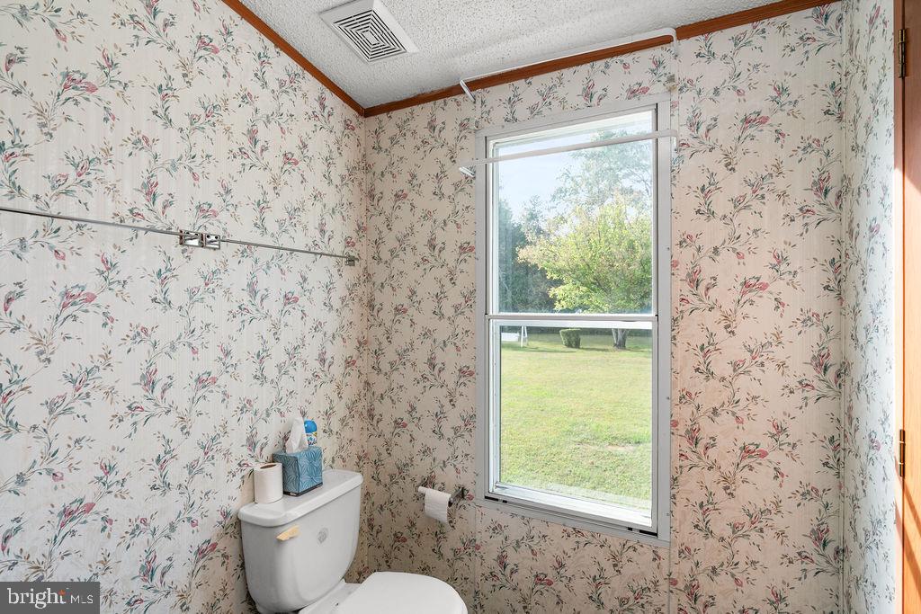 325 BOWLERS RD, TAPPAHANNOCK, Virginia 22560, 3 Bedrooms Bedrooms, 5 Rooms Rooms,2 BathroomsBathrooms,Residential,For sale,325 BOWLERS RD,VAES2002062 MLS # VAES2002062