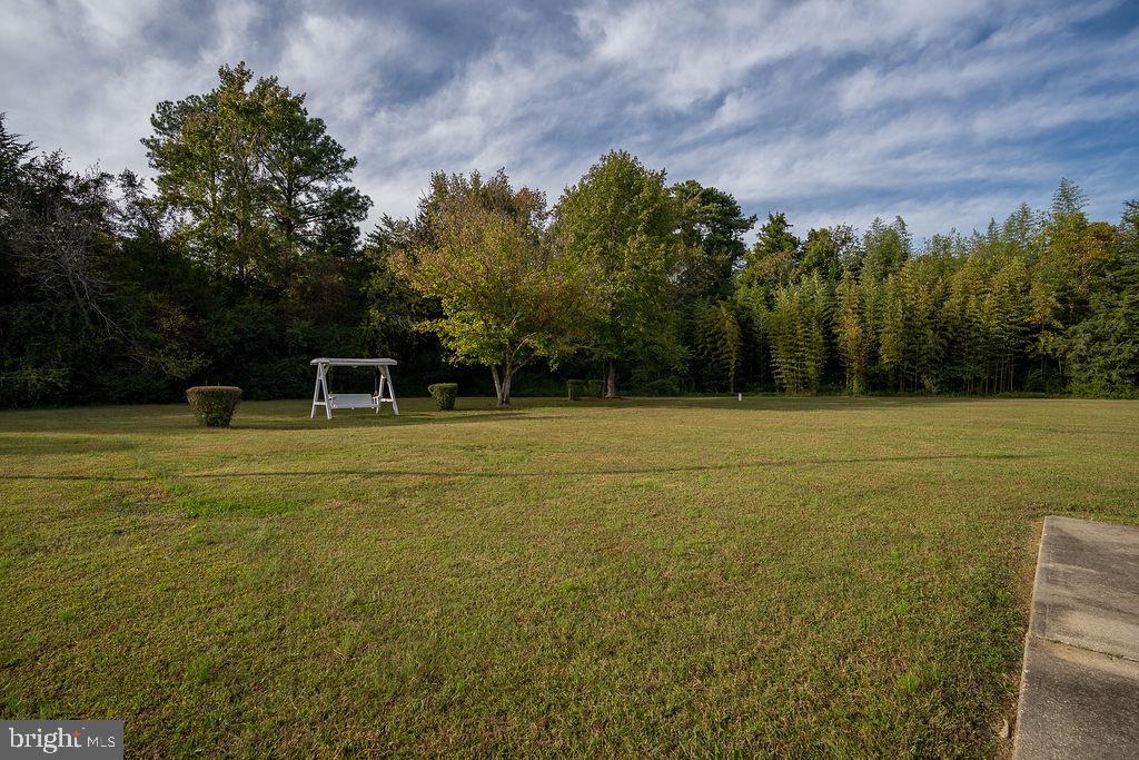 325 BOWLERS RD, TAPPAHANNOCK, Virginia 22560, 3 Bedrooms Bedrooms, 5 Rooms Rooms,2 BathroomsBathrooms,Residential,For sale,325 BOWLERS RD,VAES2002062 MLS # VAES2002062