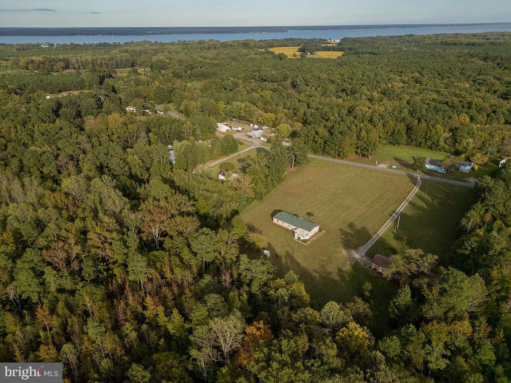 325 BOWLERS RD, TAPPAHANNOCK, Virginia 22560, 3 Bedrooms Bedrooms, 5 Rooms Rooms,2 BathroomsBathrooms,Residential,For sale,325 BOWLERS RD,VAES2002062 MLS # VAES2002062