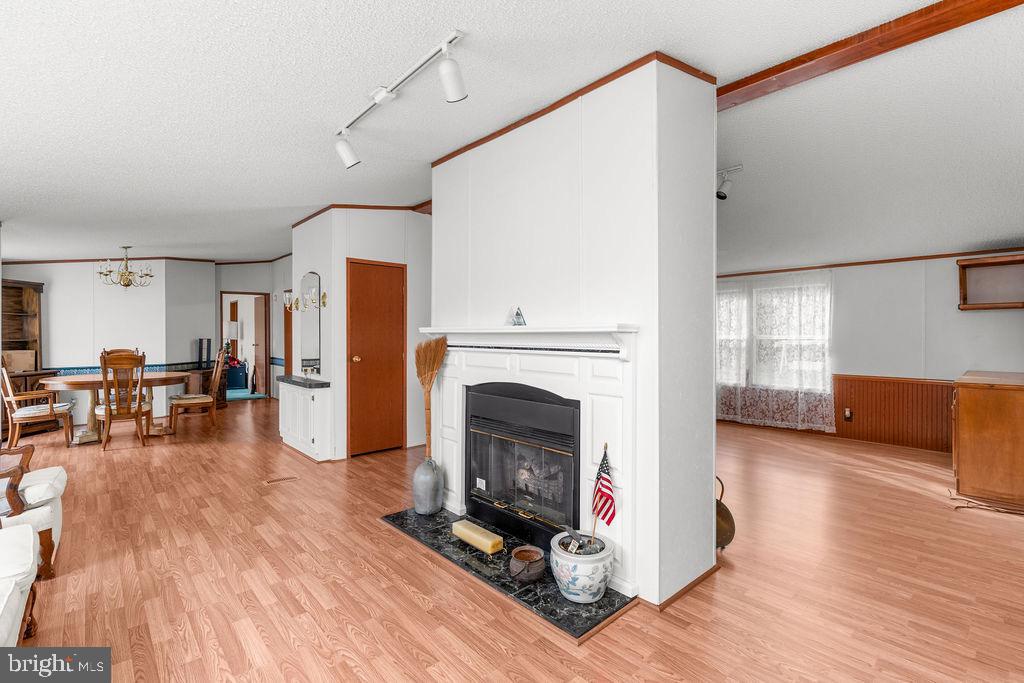 325 BOWLERS RD, TAPPAHANNOCK, Virginia 22560, 3 Bedrooms Bedrooms, 5 Rooms Rooms,2 BathroomsBathrooms,Residential,For sale,325 BOWLERS RD,VAES2002062 MLS # VAES2002062