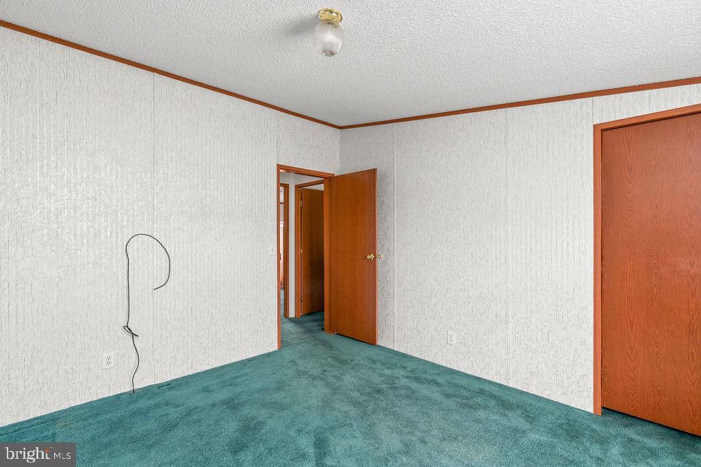 325 BOWLERS RD, TAPPAHANNOCK, Virginia 22560, 3 Bedrooms Bedrooms, 5 Rooms Rooms,2 BathroomsBathrooms,Residential,For sale,325 BOWLERS RD,VAES2002062 MLS # VAES2002062