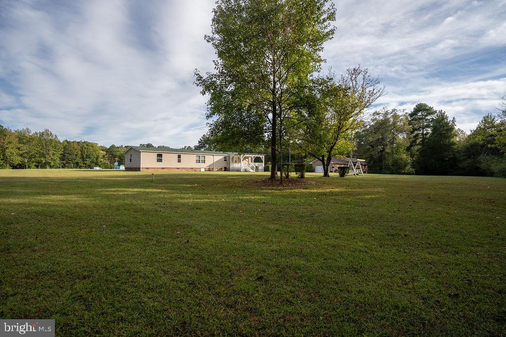 325 BOWLERS RD, TAPPAHANNOCK, Virginia 22560, 3 Bedrooms Bedrooms, 5 Rooms Rooms,2 BathroomsBathrooms,Residential,For sale,325 BOWLERS RD,VAES2002062 MLS # VAES2002062