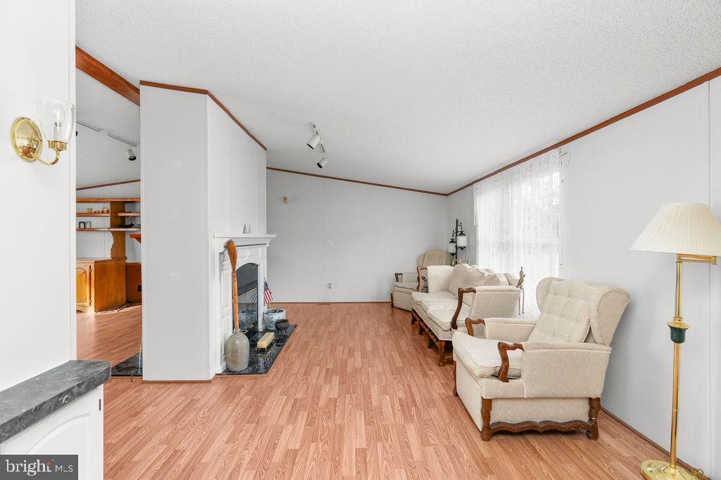 325 BOWLERS RD, TAPPAHANNOCK, Virginia 22560, 3 Bedrooms Bedrooms, 5 Rooms Rooms,2 BathroomsBathrooms,Residential,For sale,325 BOWLERS RD,VAES2002062 MLS # VAES2002062