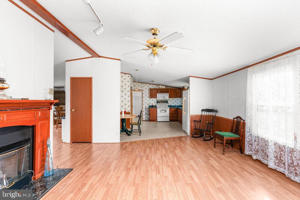 325 BOWLERS RD, TAPPAHANNOCK, Virginia 22560, 3 Bedrooms Bedrooms, 5 Rooms Rooms,2 BathroomsBathrooms,Residential,For sale,325 BOWLERS RD,VAES2002062 MLS # VAES2002062