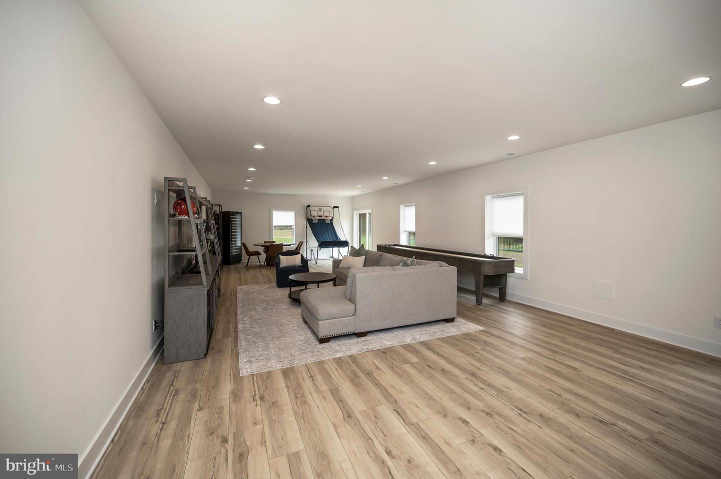 9343 TROY DR, NOKESVILLE, Virginia 20181, 4 Bedrooms Bedrooms, ,3 BathroomsBathrooms,Residential,For sale,9343 TROY DR,VAPW2106066 MLS # VAPW2106066