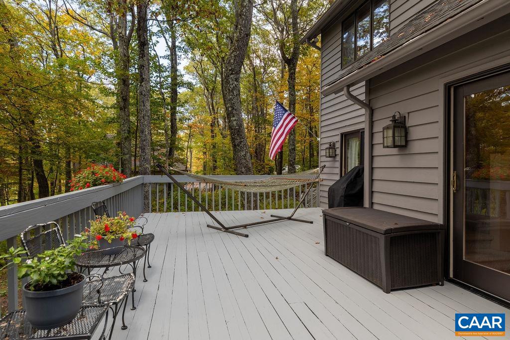 27 VEERY LN, WINTERGREEN RESORT, Virginia 22967, 4 Bedrooms Bedrooms, ,3 BathroomsBathrooms,Residential,For sale,27 VEERY LN,670058 MLS # 670058