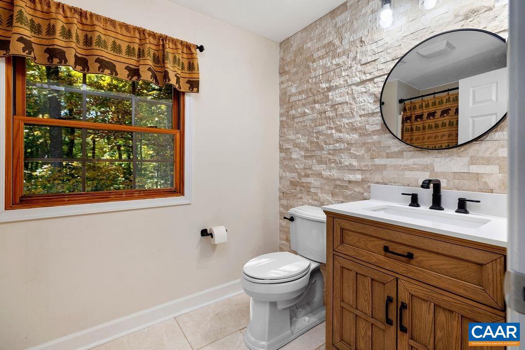 12 POWDERHORN LN, WINTERGREEN RESORT, Virginia 22967, 4 Bedrooms Bedrooms, ,3 BathroomsBathrooms,Residential,For sale,12 POWDERHORN LN,670067 MLS # 670067