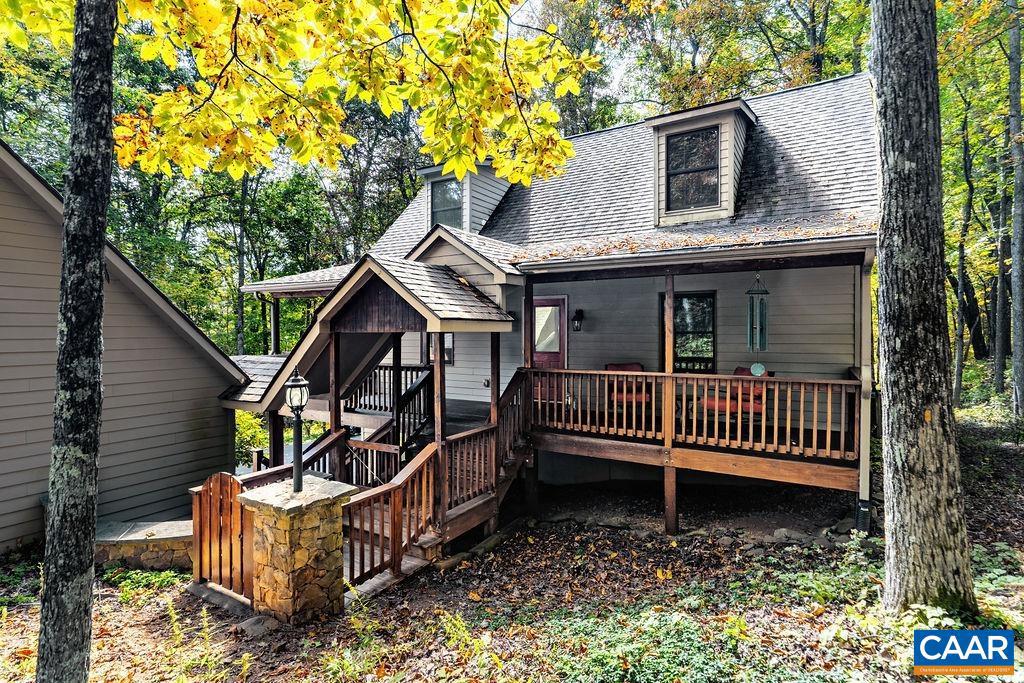 12 POWDERHORN LN, WINTERGREEN RESORT, Virginia 22967, 4 Bedrooms Bedrooms, ,3 BathroomsBathrooms,Residential,For sale,12 POWDERHORN LN,670067 MLS # 670067