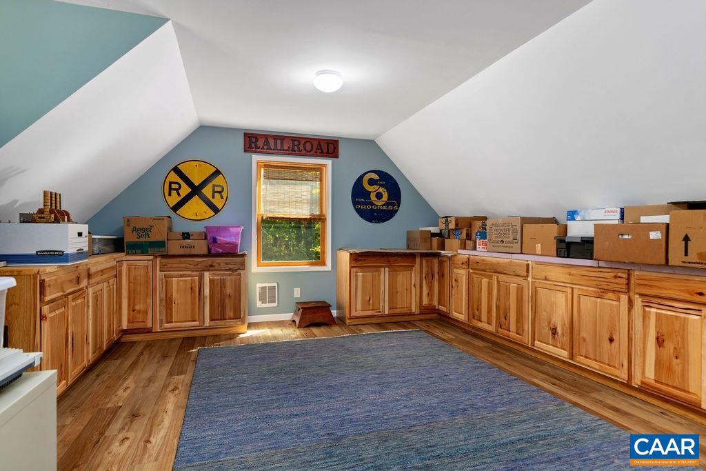 12 POWDERHORN LN, WINTERGREEN RESORT, Virginia 22967, 4 Bedrooms Bedrooms, ,3 BathroomsBathrooms,Residential,For sale,12 POWDERHORN LN,670067 MLS # 670067