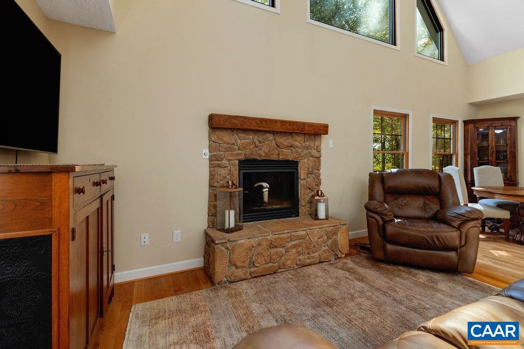 12 POWDERHORN LN, WINTERGREEN RESORT, Virginia 22967, 4 Bedrooms Bedrooms, ,3 BathroomsBathrooms,Residential,For sale,12 POWDERHORN LN,670067 MLS # 670067