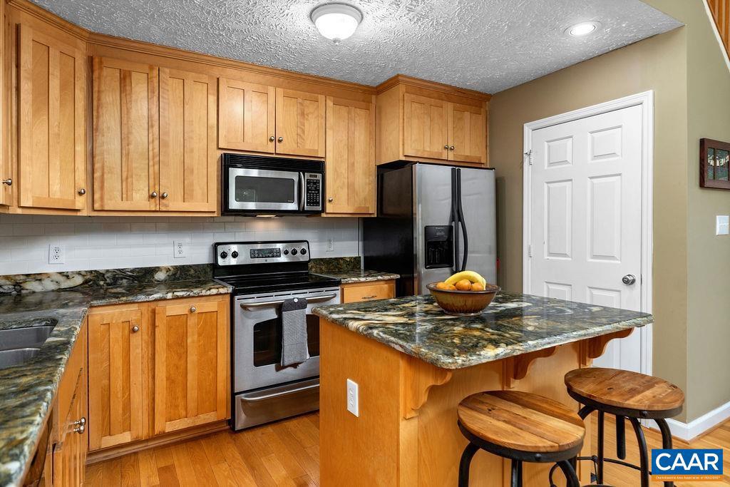 12 POWDERHORN LN, WINTERGREEN RESORT, Virginia 22967, 4 Bedrooms Bedrooms, ,3 BathroomsBathrooms,Residential,For sale,12 POWDERHORN LN,670067 MLS # 670067