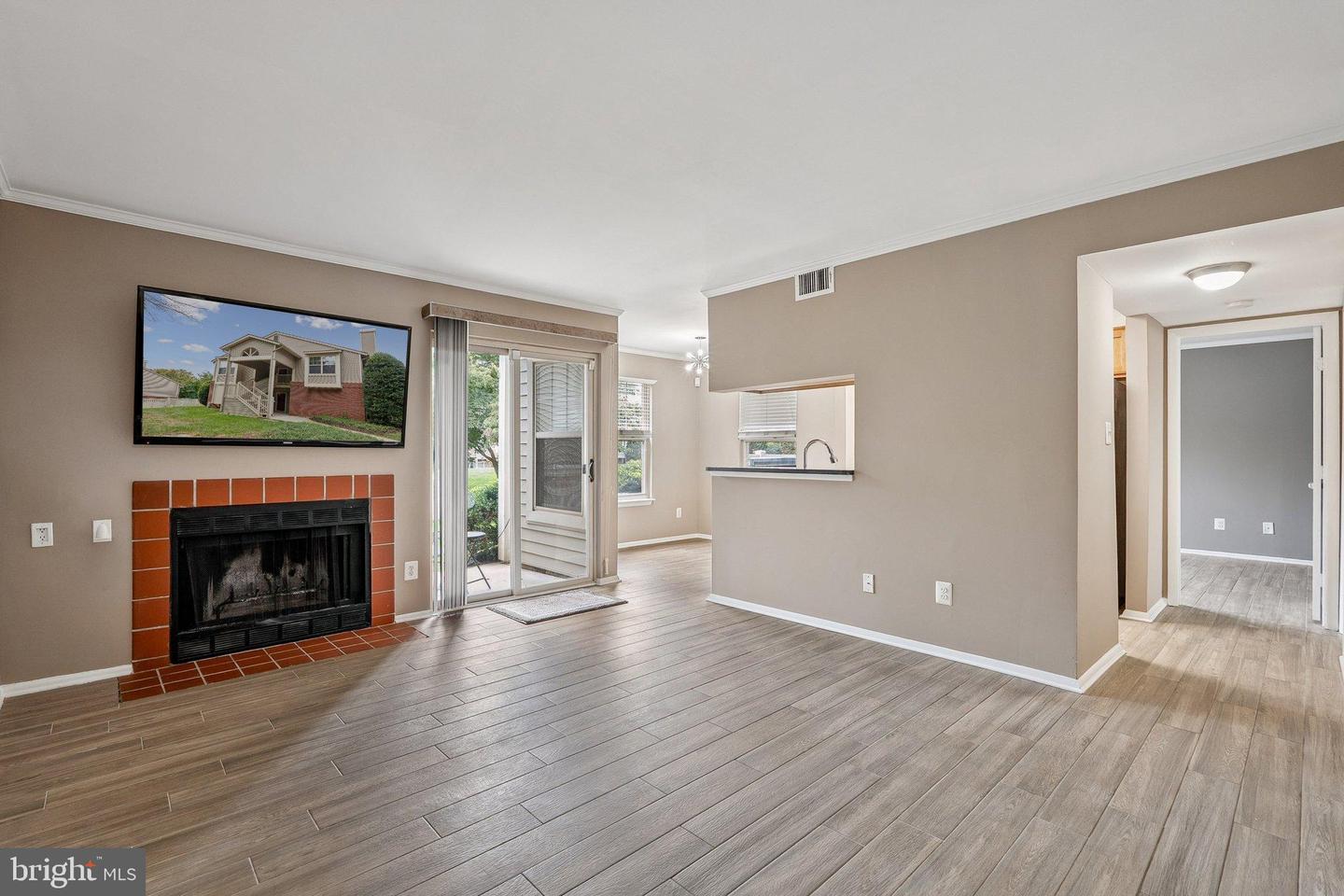 1723 ASCOT WAY #A, RESTON, Virginia 20190, 2 Bedrooms Bedrooms, 6 Rooms Rooms,1 BathroomBathrooms,Residential,For sale,1723 ASCOT WAY #A,VAFX2274680 MLS # VAFX2274680