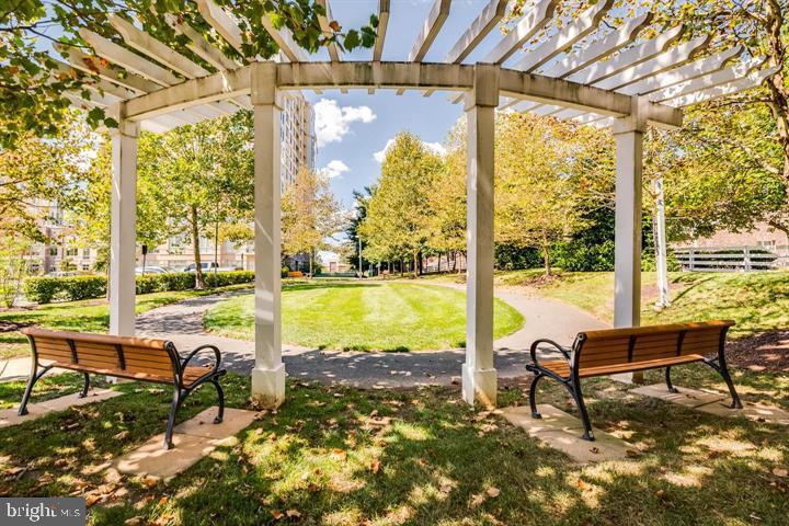 1723 ASCOT WAY #A, RESTON, Virginia 20190, 2 Bedrooms Bedrooms, 6 Rooms Rooms,1 BathroomBathrooms,Residential,For sale,1723 ASCOT WAY #A,VAFX2274680 MLS # VAFX2274680