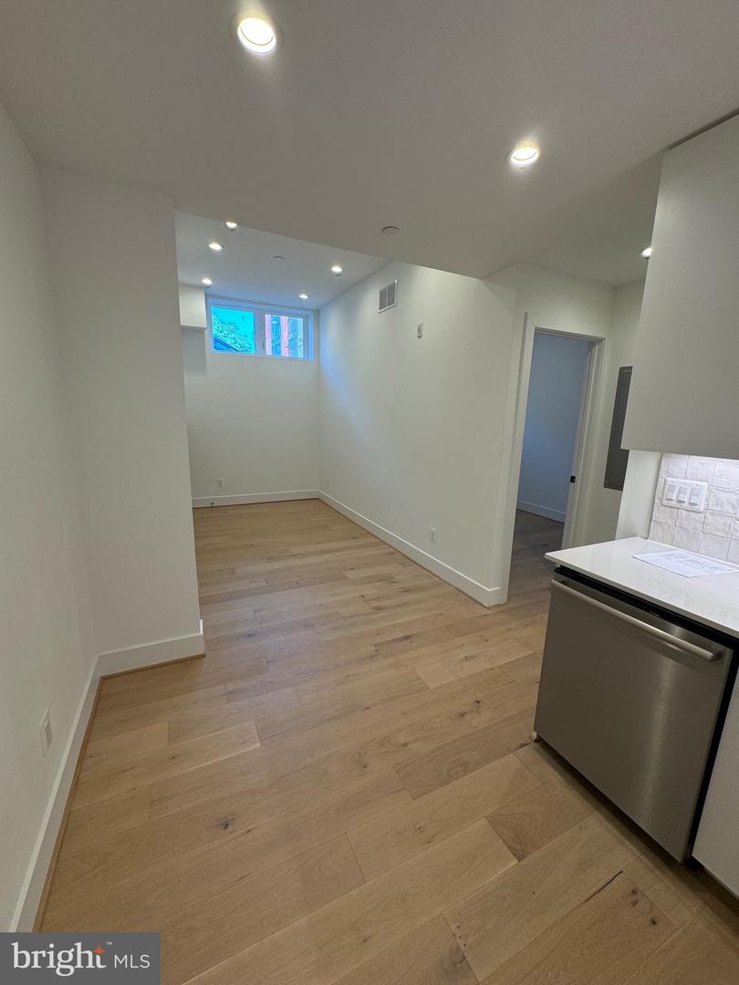 2905 GEORGIA AVE NW #2 (IZ UNIT), WASHINGTON, District Of Columbia 20001, 1 Bedroom Bedrooms, ,1 BathroomBathrooms,Residential,For sale,2905 GEORGIA AVE NW #2 (IZ UNIT),DCDC2152574 MLS # DCDC2152574
