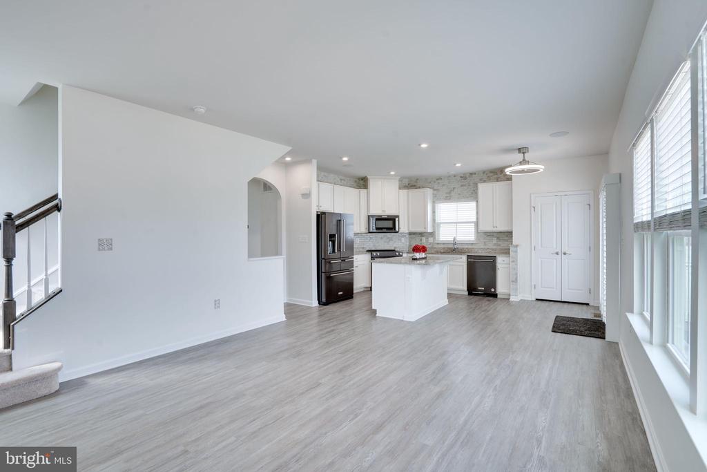 6501 CRITTENDEN LN, SPOTSYLVANIA, Virginia 22553, 3 Bedrooms Bedrooms, ,3 BathroomsBathrooms,Residential,6501 CRITTENDEN LN,VASP2035346 MLS # VASP2035346