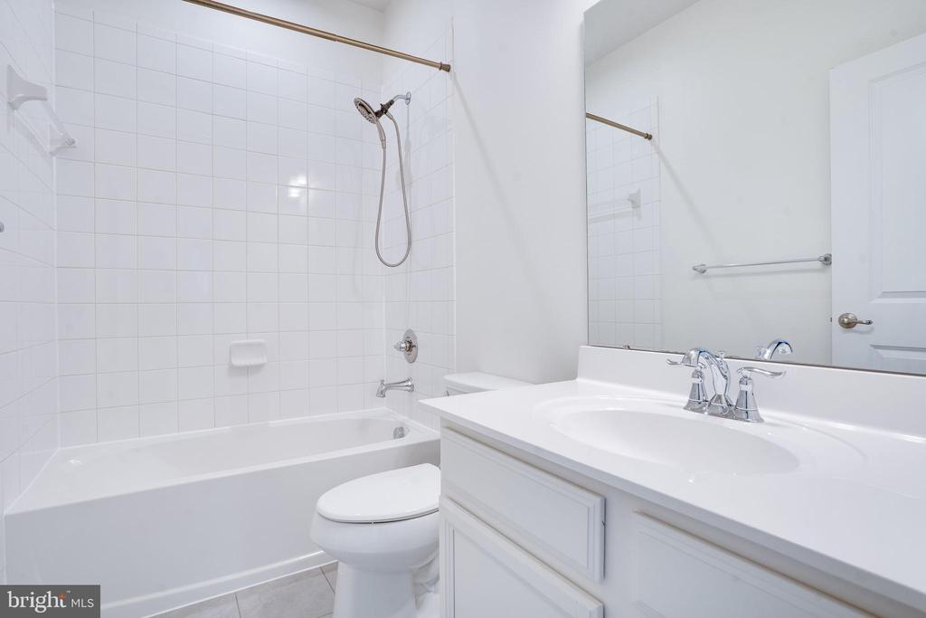 6501 CRITTENDEN LN, SPOTSYLVANIA, Virginia 22553, 3 Bedrooms Bedrooms, ,3 BathroomsBathrooms,Residential,6501 CRITTENDEN LN,VASP2035346 MLS # VASP2035346